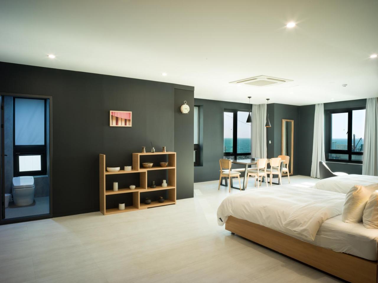 בוסאן Mipo Oceanside Hotel מראה חיצוני תמונה