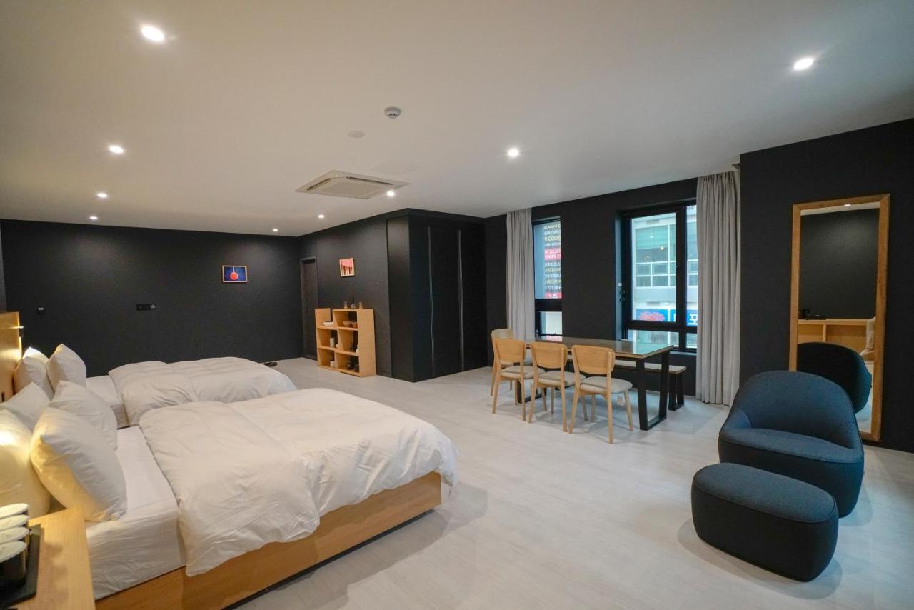 בוסאן Mipo Oceanside Hotel מראה חיצוני תמונה